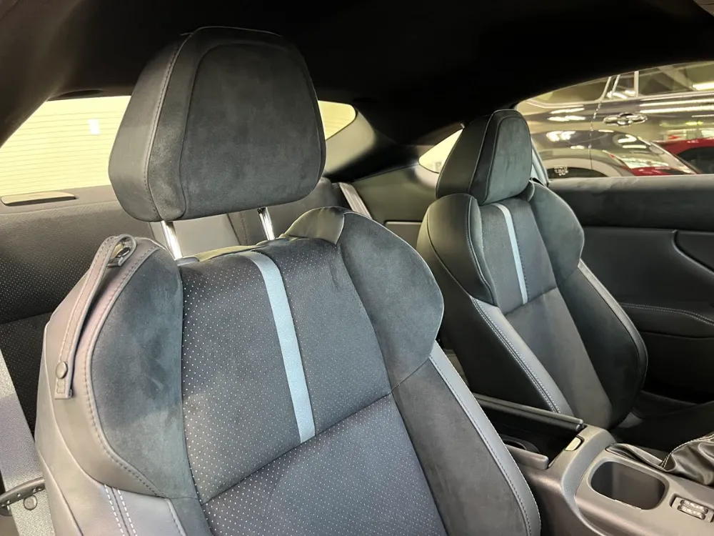 2022 Toyota 86 Premium Interior in Track Red 9